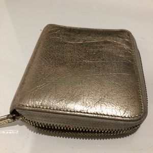 Discontinued rose gold Cuyana small zip wallet